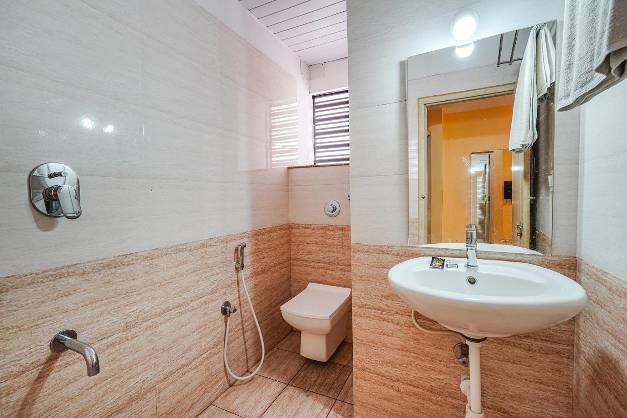 Fabhotel Bns Comforts Bangalore Buitenkant foto
